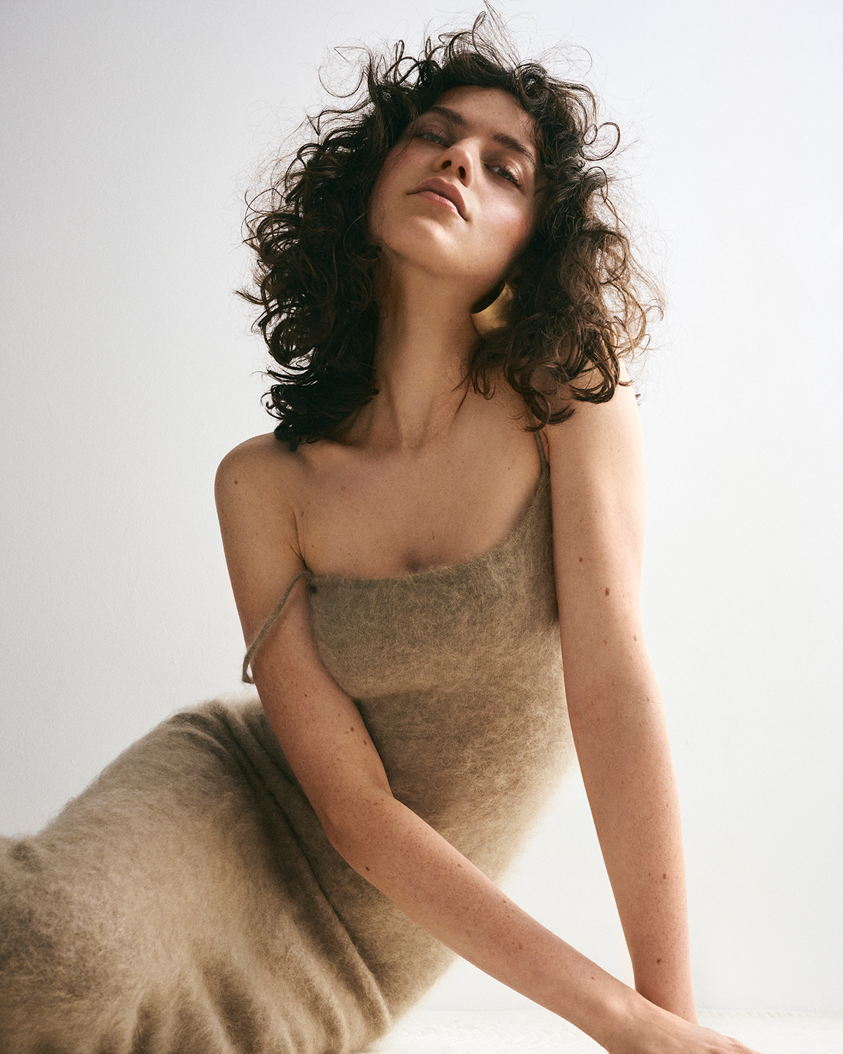 L'Officiel - Cool Cashmere