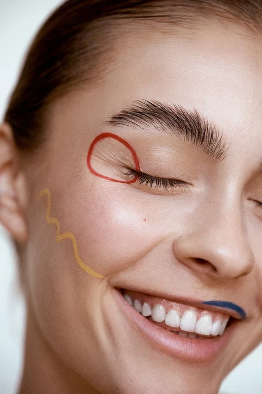 LINES BEAUTY EDITORIAL